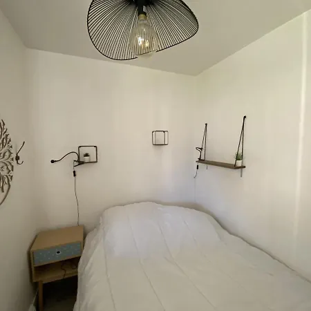 Charmant T2 Avec Terrasse A 100m Des Thermes Du Connetable, Wi-fi, Lave-vaisselle. - Fr-1-541-25 *