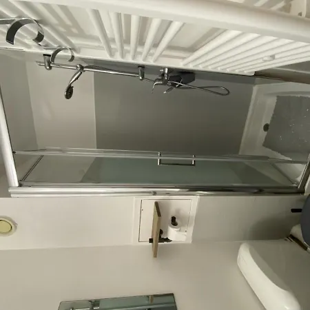 Charmant T2 Avec Terrasse A 100m Des Thermes Du Connetable, Wi-fi, Lave-vaisselle. - Fr-1-541-25
